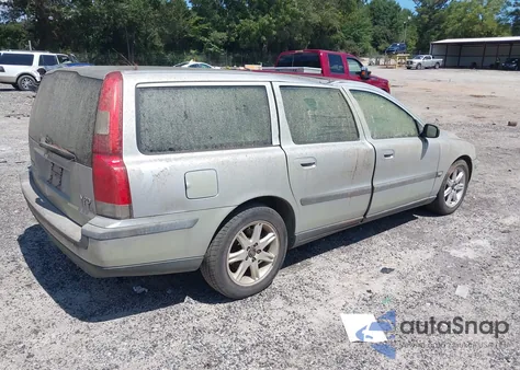 2004 Volvo V70 2.4 из США, поврежденный, VIN YV1SW61T542451108